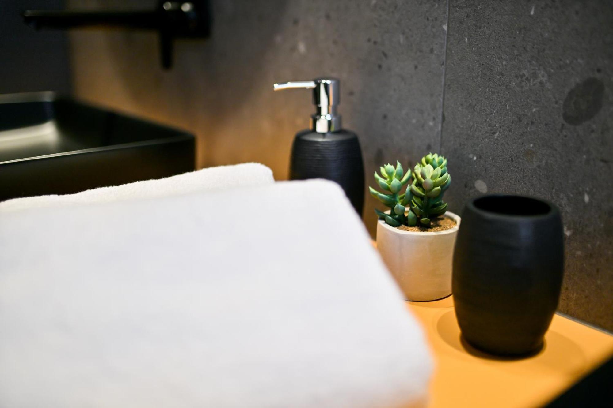 Three Pearls Deluxe Rooms & Studios Zadar Luaran gambar