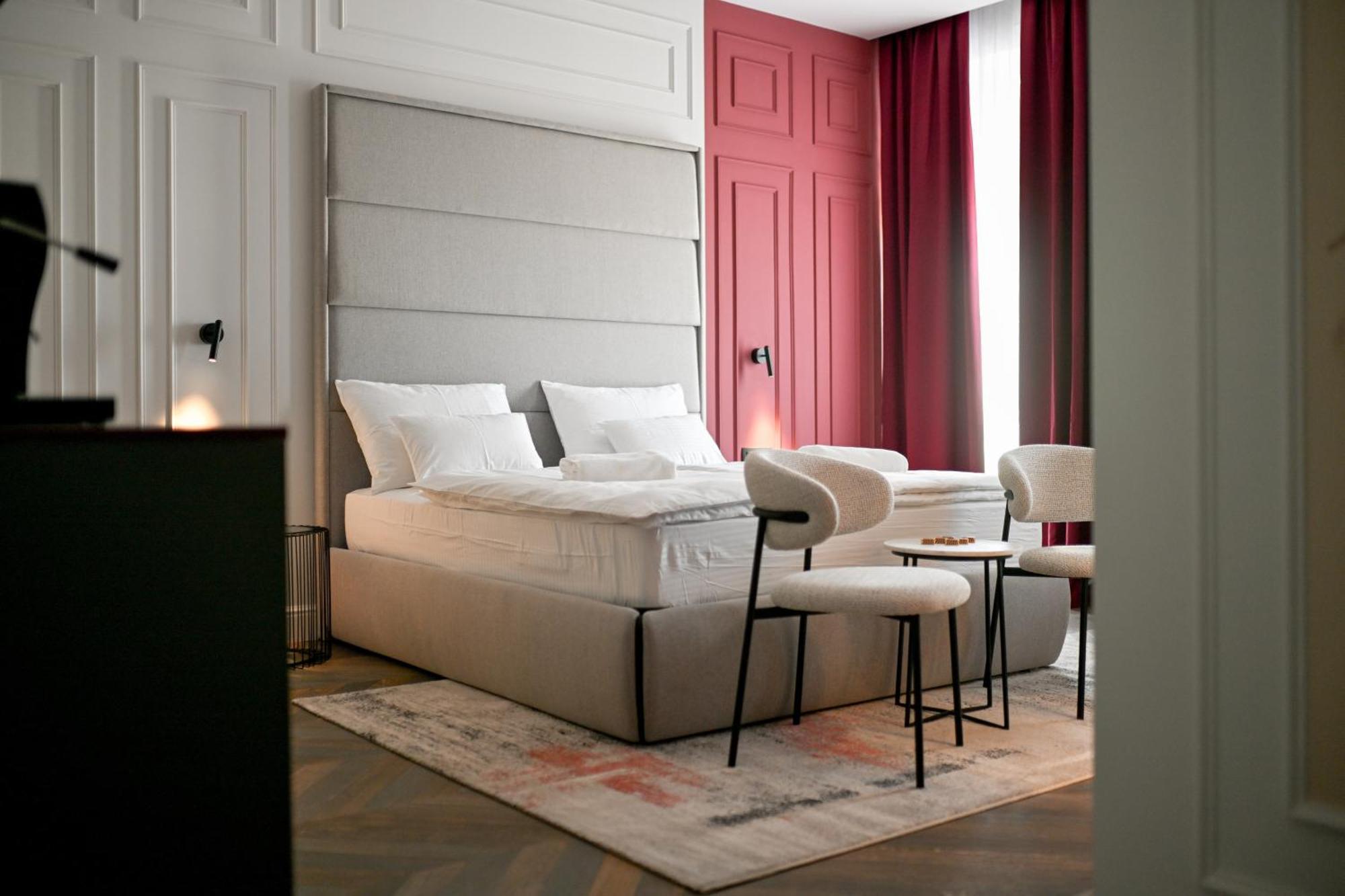 Three Pearls Deluxe Rooms & Studios Zadar Luaran gambar