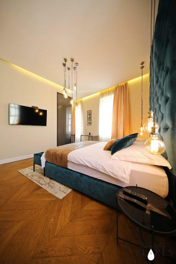 Three Pearls Deluxe Rooms & Studios Zadar Luaran gambar