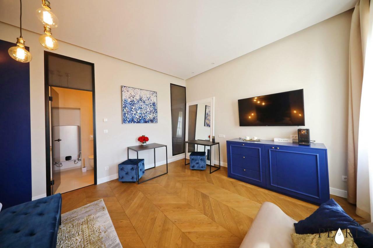 Three Pearls Deluxe Rooms & Studios Zadar Luaran gambar